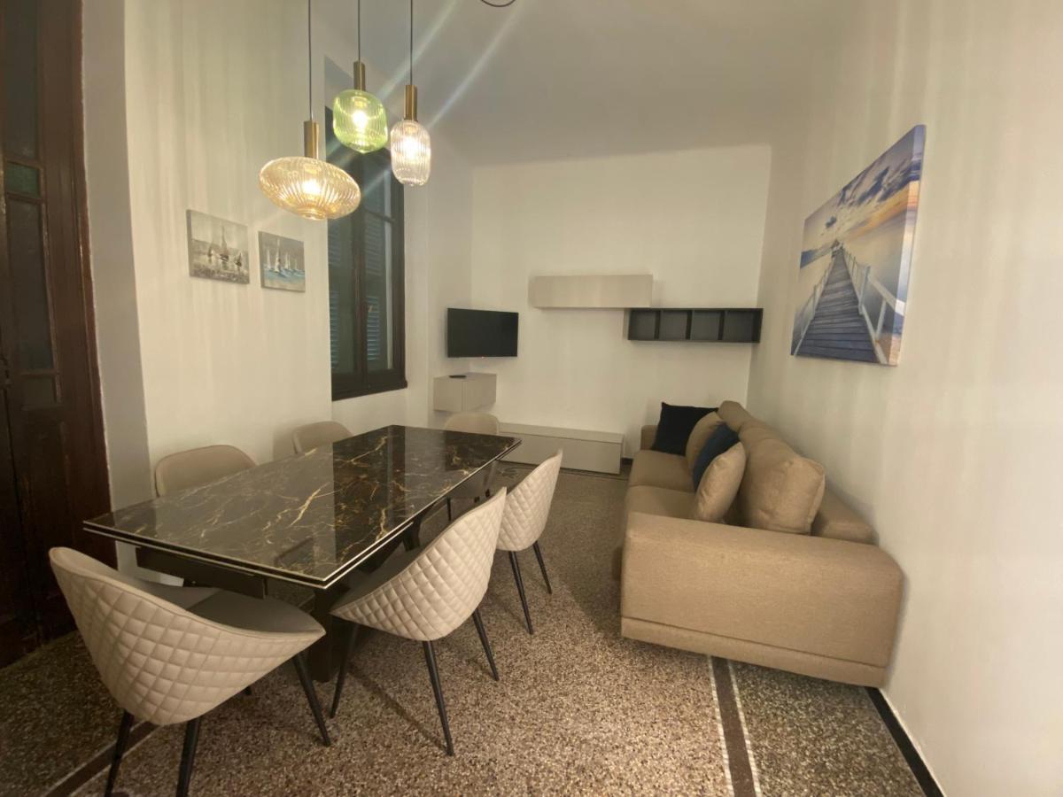 Apartment Casa Genovese, Splendido In Centro A